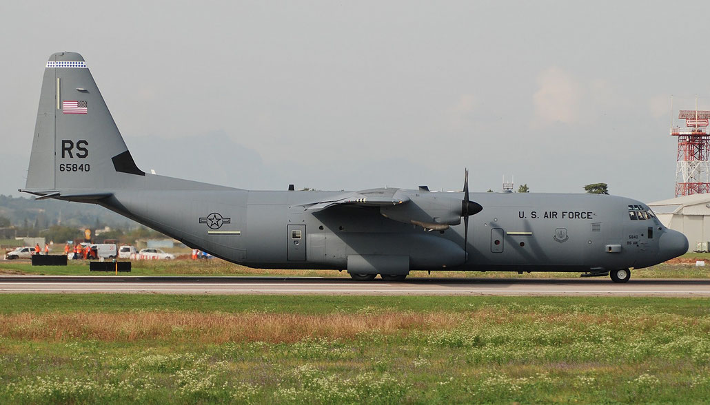 16-5840  RS  C-130J-30  382-5840  37th AS © Piti Spotter Club Verona