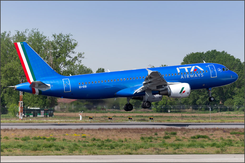 EI-EID A320-216 4523 ITA Airways @ Milano Linate 04.2023 © Piti Spotter Club Verona