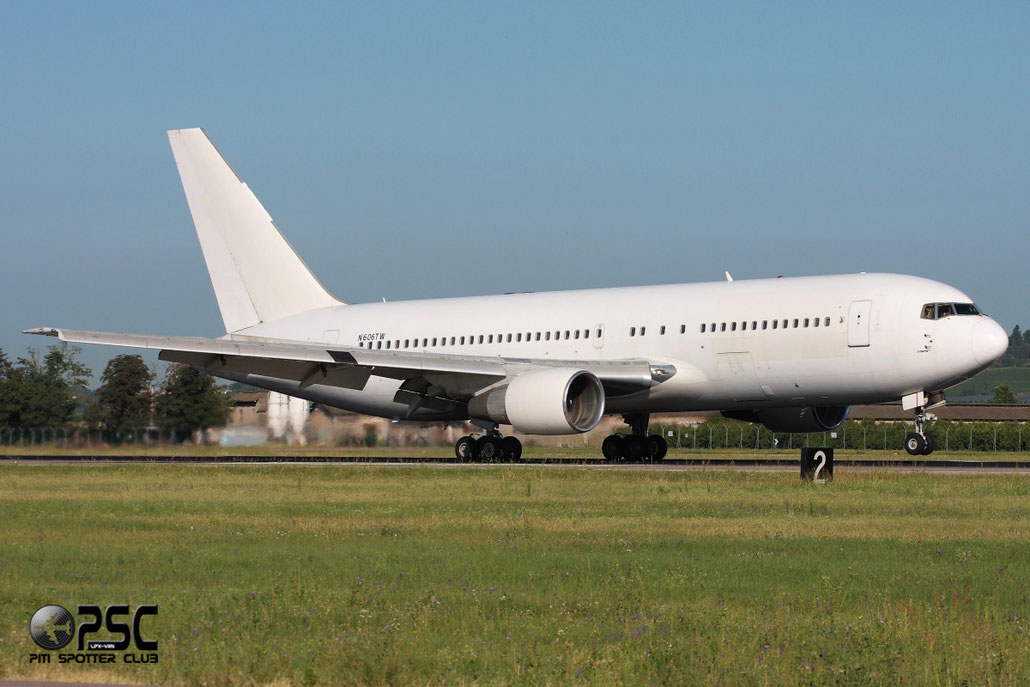 N606TW  B767-231ER Aeronautica Militare Italiana - @ Aeroporto di Verona   © Piti Spotter Club Verona