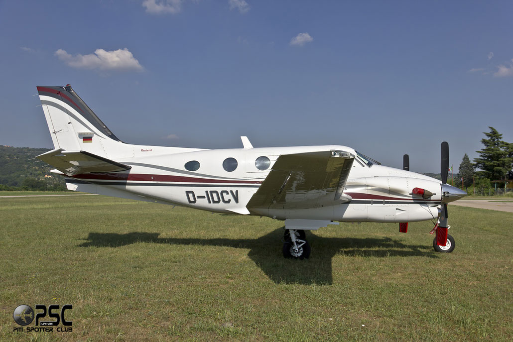 D-IDCV Raytheon Aircraft Co C90A King Air BE9L LJ-1622 @ Aeroporto Verona Boscomantico © Piti Spotter Club Verona