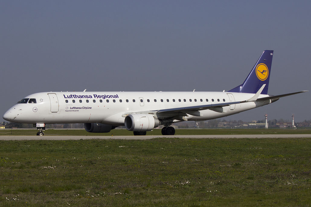 D-AECG ERJ190LR 19000368 Lufthansa CityLine @ Bologna Airport  14.03.2014 © Piti Spotter Club Verona