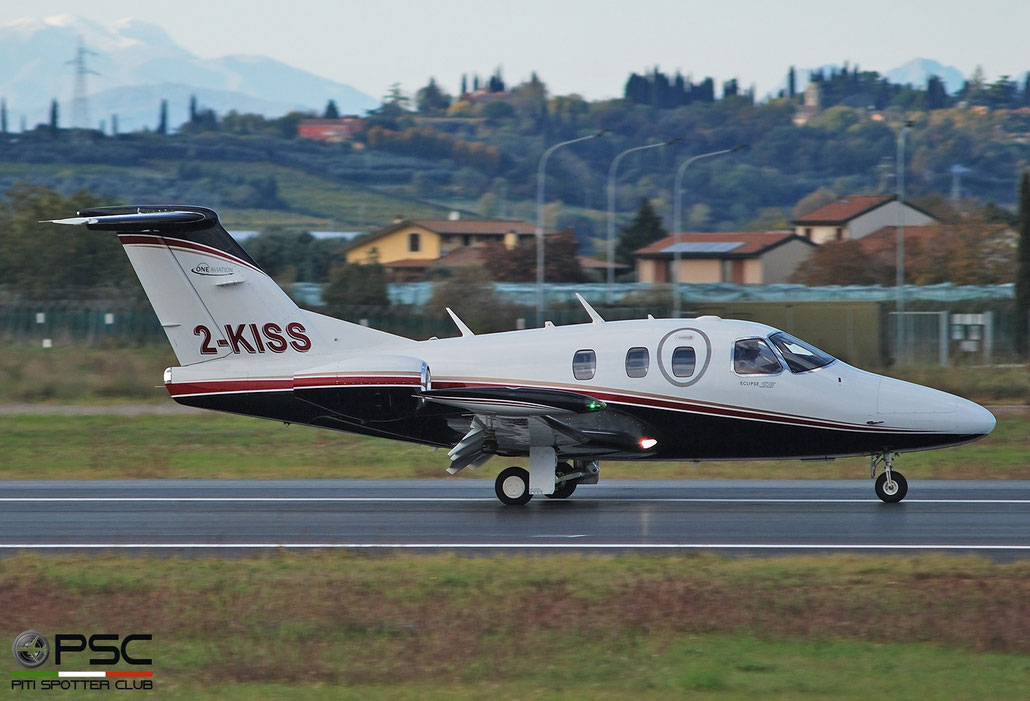 2-KISS  Eclipse 500  000028  Hub Air Anstalt @ Aeroporto di Verona 11.2021 © Piti Spotter Club Verona