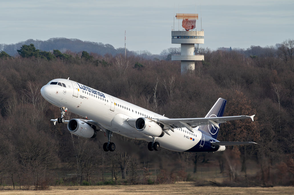 D-AISJ A321-231 3360 Lufthansa @ Colonia/Bonn 02.2024 © Piti Spotter Club Verona