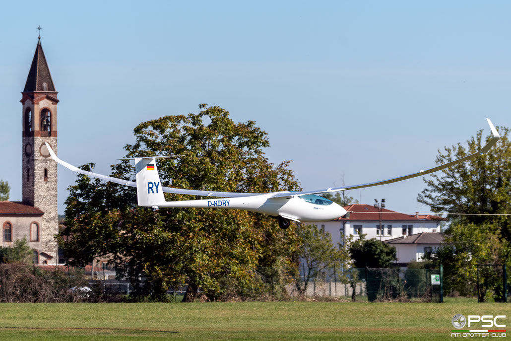 D-KDRY - Jonker JS-3 - Private @ Aeroporto Thiene © 2021 Piti Spotter Club Verona