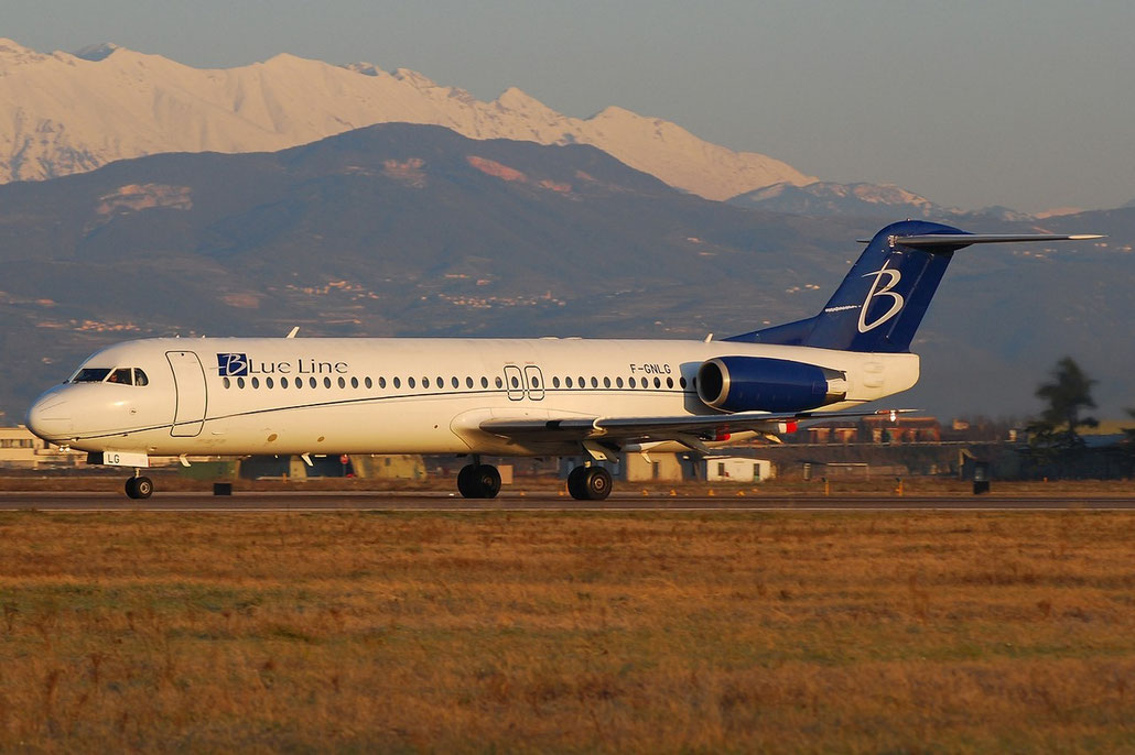 F-GNLG Fokker 100 11363 Blue Line