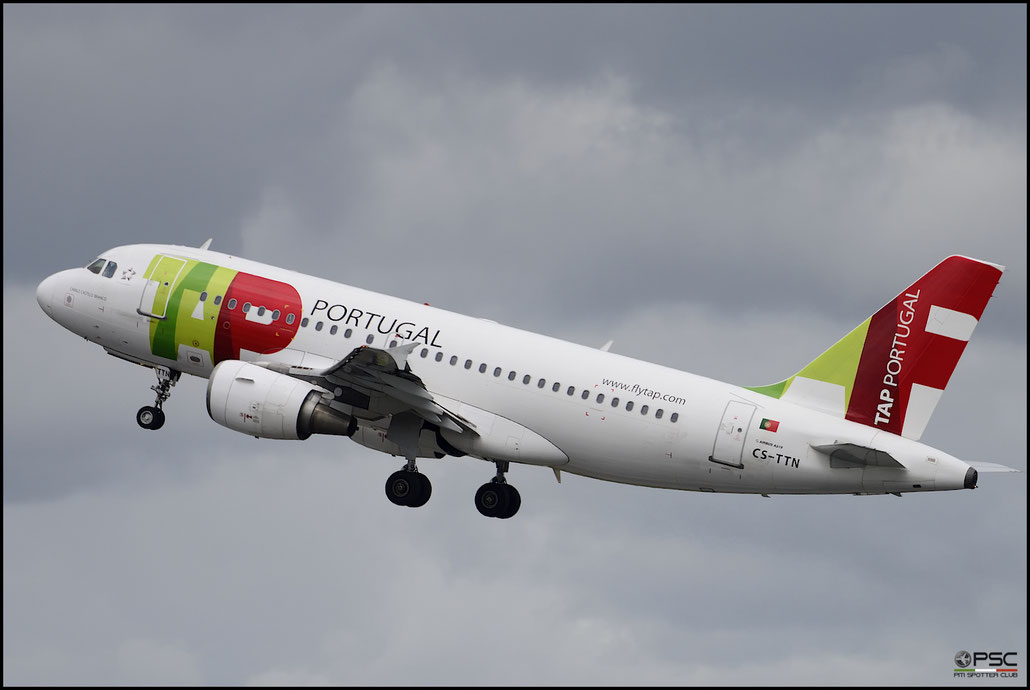 CS-TTN A319-111 1120 TAP Portugal - Transportes Aéreos Portugueses @ Manchester Airport 21.06.2015 © Piti Spotter Club Verona