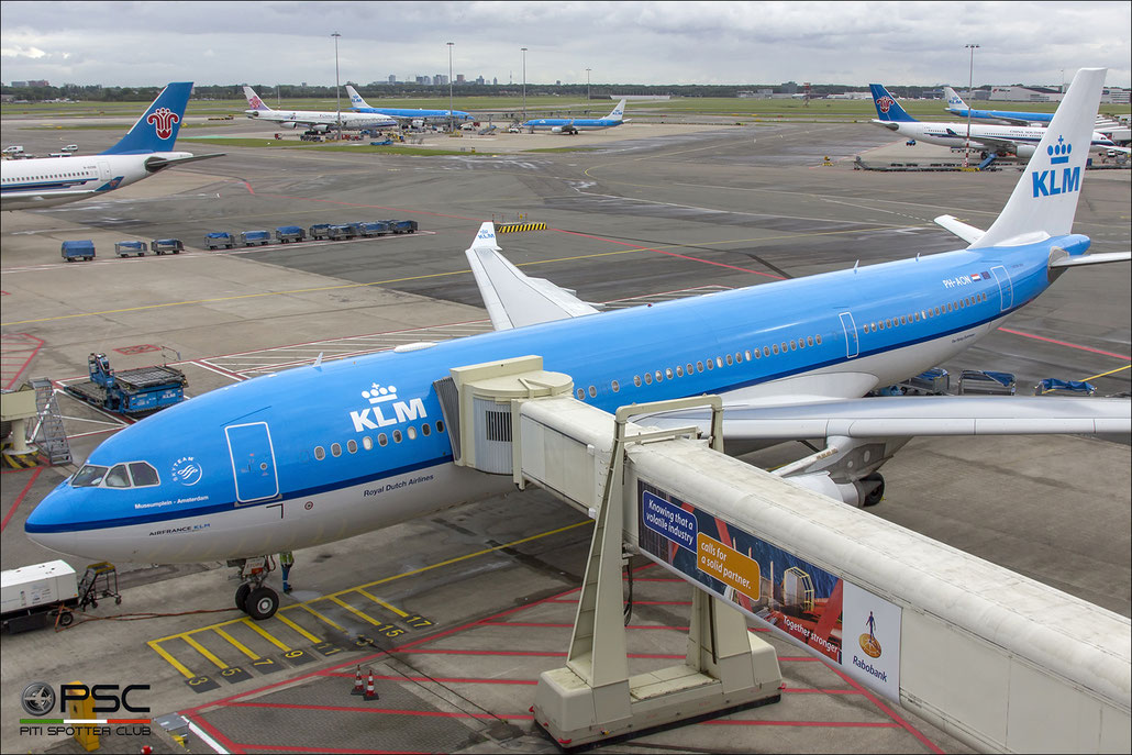 PH-AON A330-203 925 KLM Royal Dutch Airlines @ Amsterdam Airport - 09.2013  © Piti Spotter Club Verona