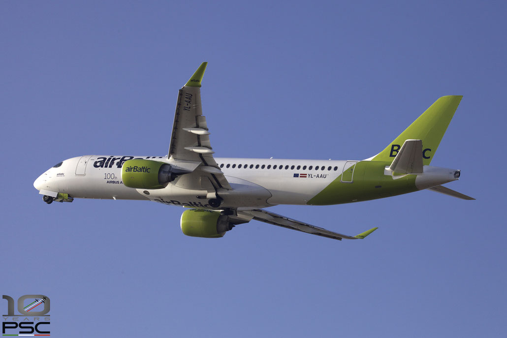 YL-AAU  A220-300  55064  airBaltic  @ Aeroporto di Verona  01 2022 © Piti Spotter Club Verona