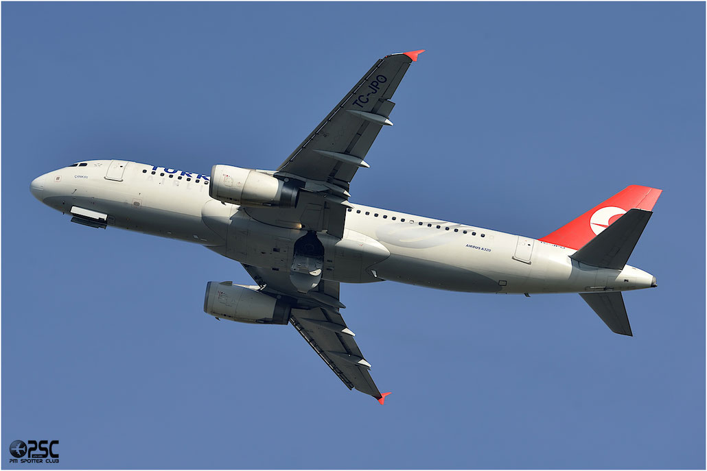 TC-JPO A320-232 3567 Turkish Airlines - THY Türk Hava Yollari @ Bologna Airport 06.12.2013 © Piti Spotter Club Verona