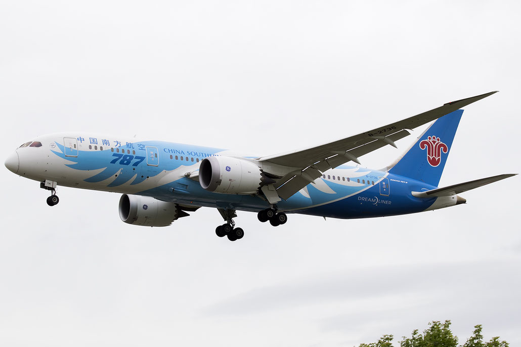 B-2736 B787-8 34929/100 China Southern Airlines @ London Heathrow Airport 09.07.2016 © Piti Spotter Club Verona