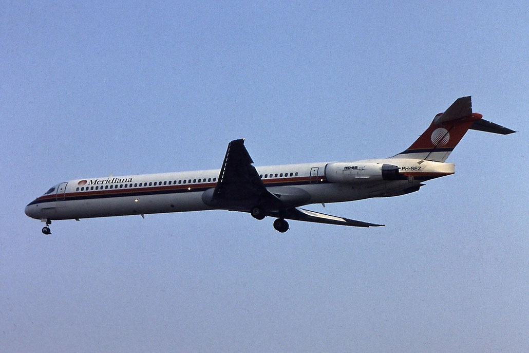 PH-SEZ  MD-82  49903/1949  Meridiana  @ Aeroporto di Verona © Piti Spotter Club Verona 