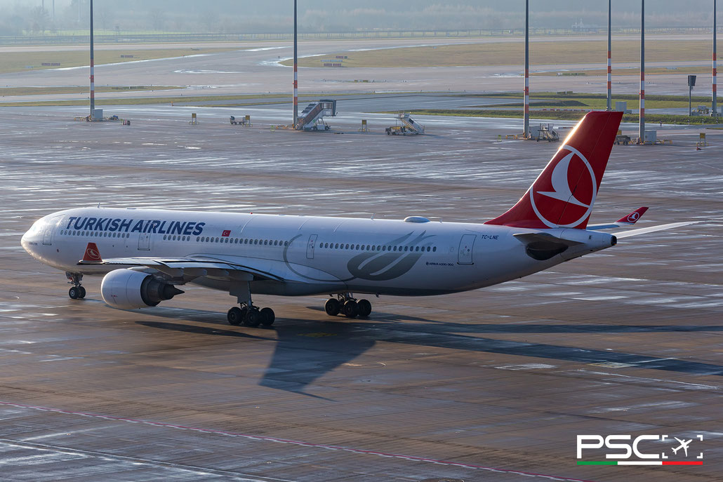 TC-LNE Airbus A330-303 1706  CF6-80E1A3 Göbeklitepe Turkish Airlines 2016 @ Berlin BER 12 2024 e © Piti Spotter Club Verona