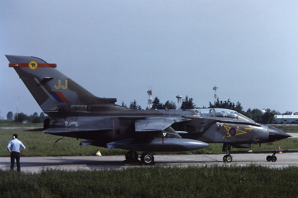 ZD811   Tornado GR4  416/BS140/3190   @ Aeroporto di Verona   © Piti Spotter Club Verona