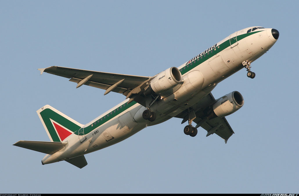 I-BIKI A320-214 1138 Alitalia @ Aeroporto di Verona © Piti Spotter Club Verona