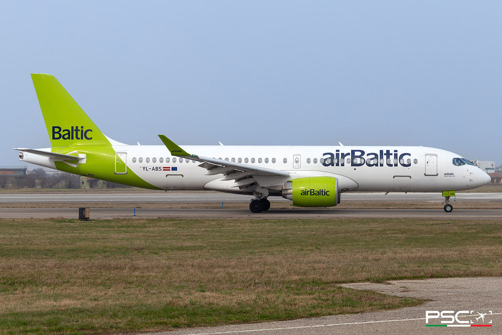 YL-ABS Airbus A220-300 55247  PW1521G-3  Air Baltic 2023 @ Aeroporto di Verona 02 2025  © Piti Spotter Club Verona