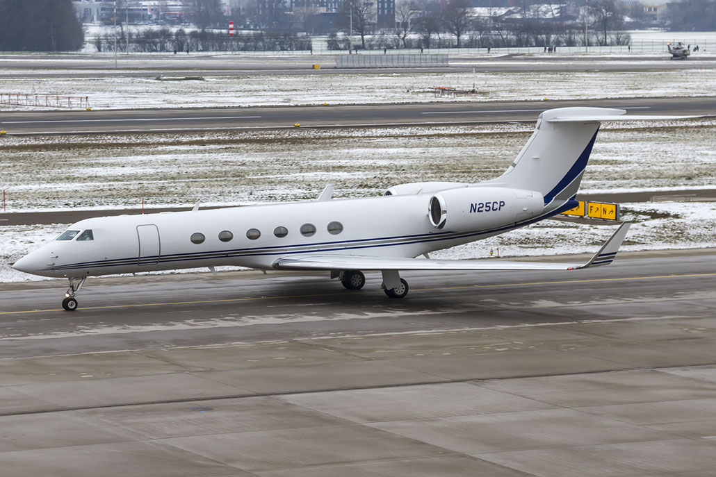 N25CP G-V 527 Wilmington Trust Co. @ Zurich Airport 19.01.2016 © Piti Spotter Club Verona