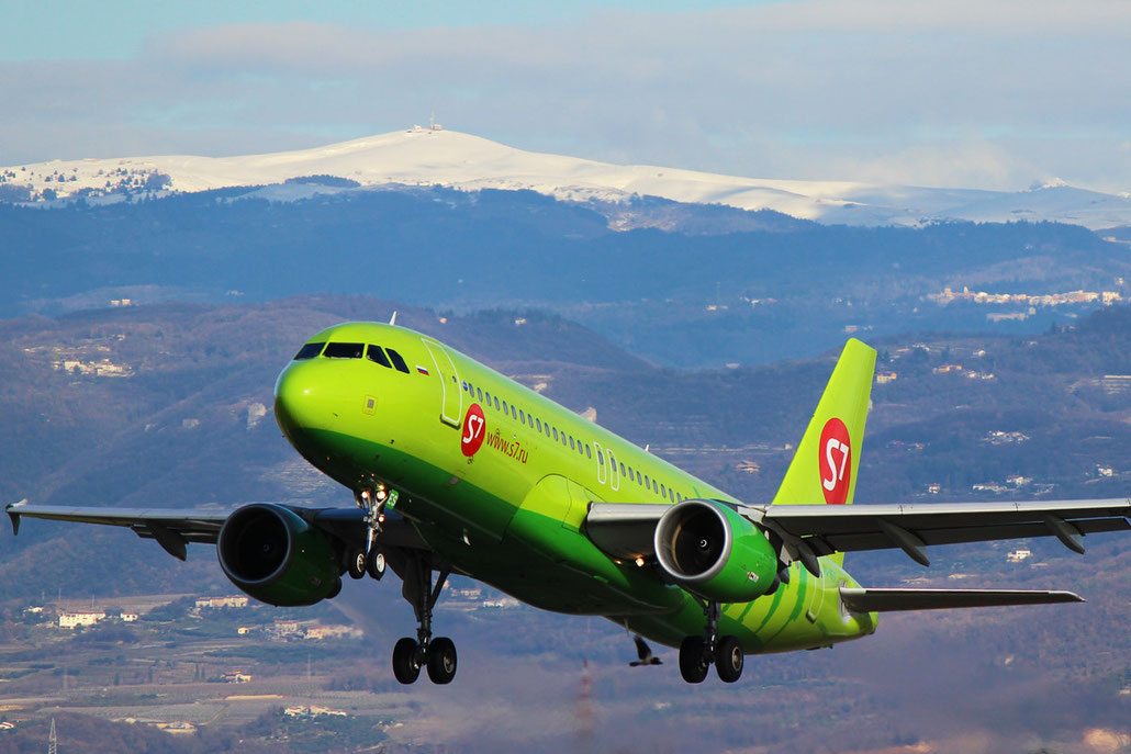 Airbus A320 - MSN 4032 - VQ-BES  @ Aeroporto di Verona © Piti Spotter Club Verona