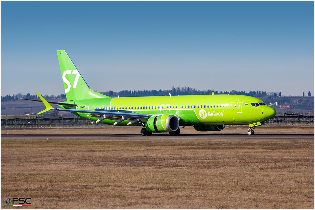 VQ-BGW B737-8 43302/7166 S7 Airlines @ Aeroporto di Verona 29.01.2019  © Piti Spotter Club Verona