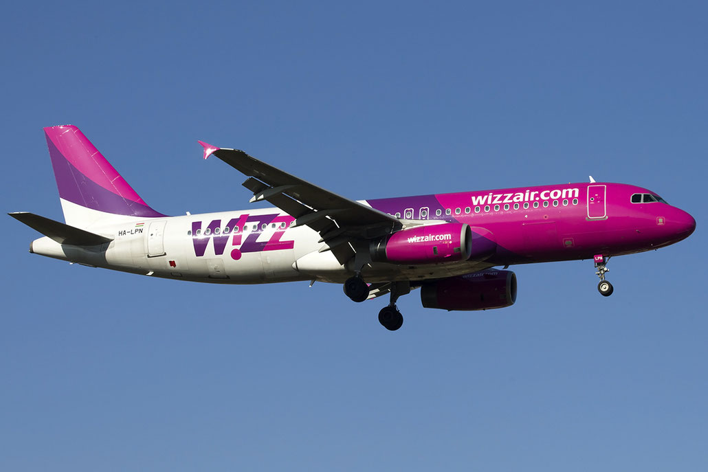 HA-LPN A320-232 3354 Wizz Air @ Treviso Airport 24.01.2015 © Piti Spotter Club Verona