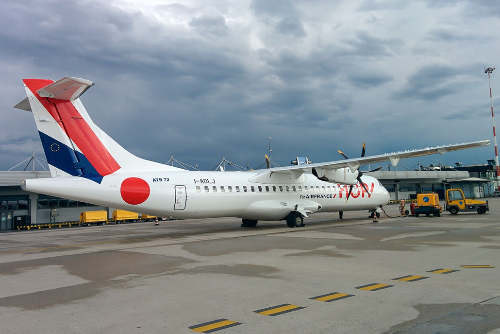 F-GVZV - ATR 42/72 - MSN 686 - F-GVZV  (still with Air Dolomiti registration - I-ADLJ)