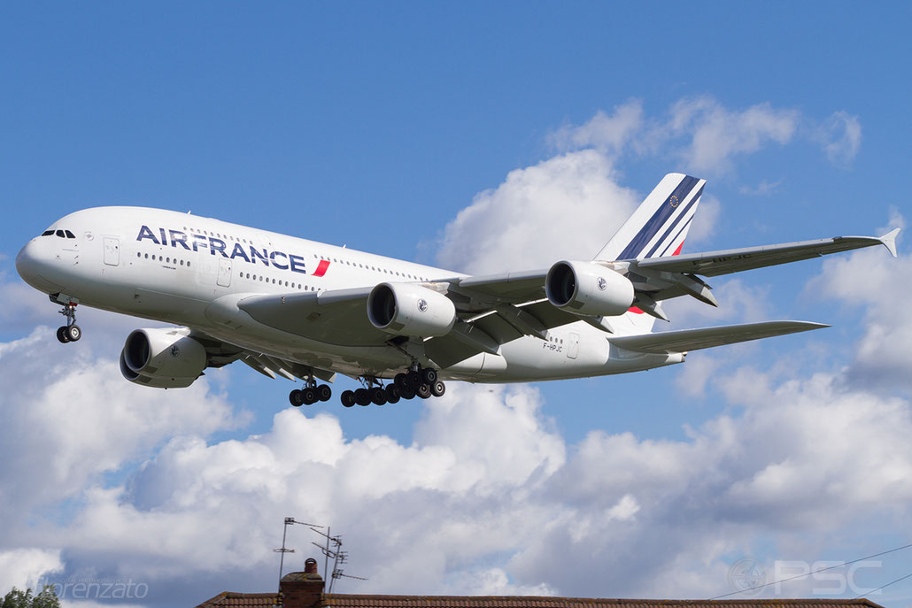 F-HPJC A380-861 43 Air France @ Johannesburg Airport 22.03.2014 © Piti Spotter Club Verona