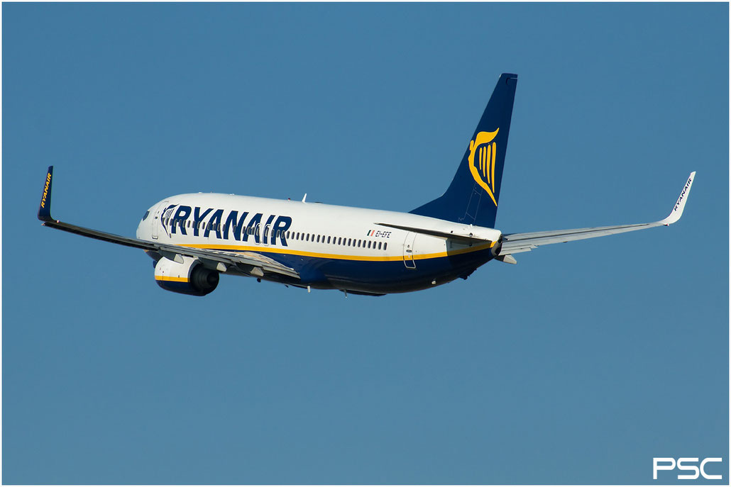 EI-EFE B737-8AS 37533/2905 Ryanair @ Aeroporto di Verona © Piti Spotter Club Verona