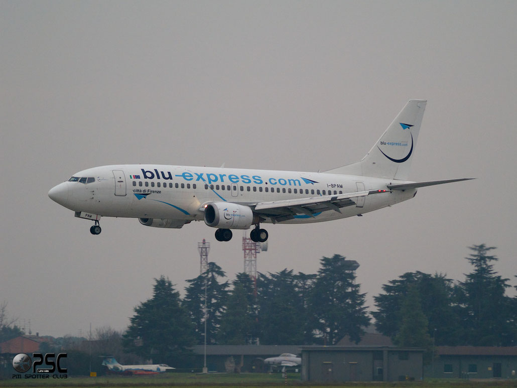 Boeing 737 - MSN 24909 - I-BPAM @ Aeroporto di Verona © Piti Spotter Club Verona