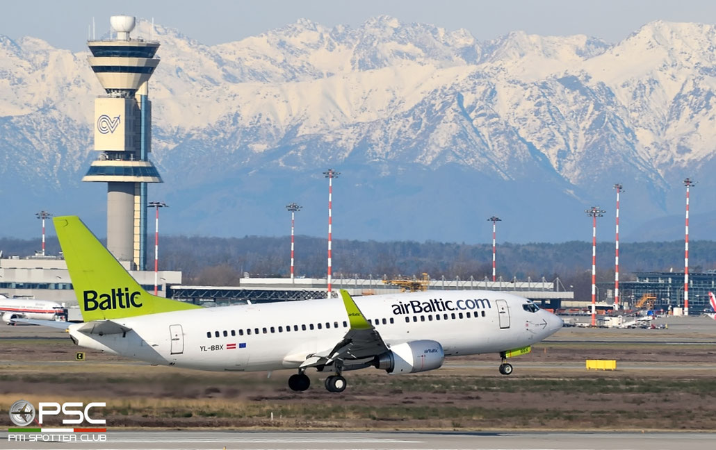 YL-BBX B737-36Q 30334/3120 airBaltic @ Milano Malpensa Airport 20.02.2016 © Piti Spotter Club Verona