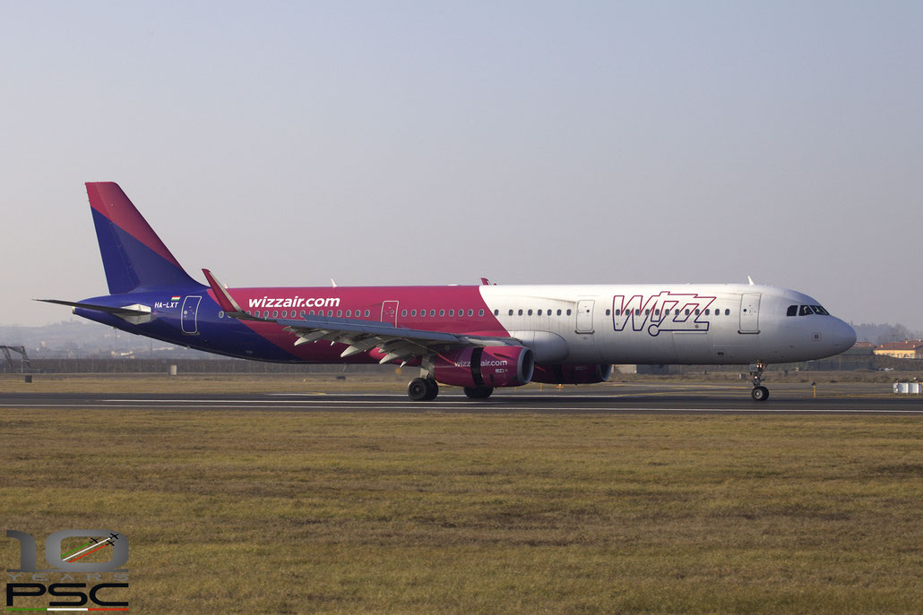 HA-LXT  A321-231  7706  Wizz Air  @ Aeroporto di Verona  01 2022 © Piti Spotter Club Verona