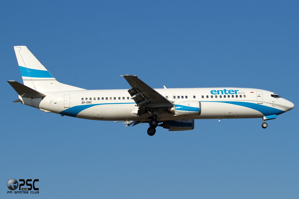 SP-ENC B737-4Q8 25376/2689 Enter Air