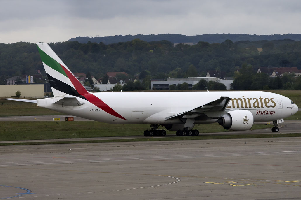  A6-EFN B777-F1H 42232/1212 Emirates @ Basel Airport 09.2015 © Piti Spotter Club Verona