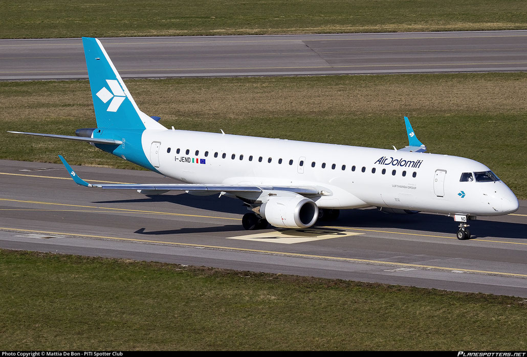 I-JEND Embraer ERJ 190 LR 19000332  CF34-10E5  Air Dolomiti 2009  © Archivio Piti Spotter Club Verona
