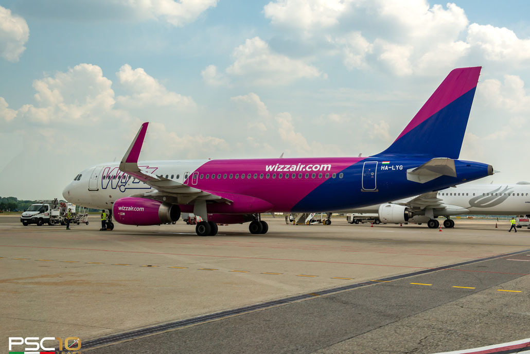 HA-LYG  A320-232  5539  Wizz Air  @ Milano Malpensa © 2022 Piti Spotter Club Verona