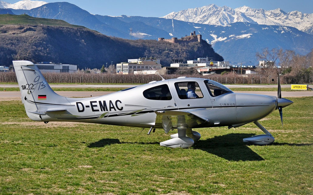 D-EMAC Cirrus Design Corp SR-22 SR22 2383 @ Aeroporto di Bolzano © Piti Spotter Club Verona