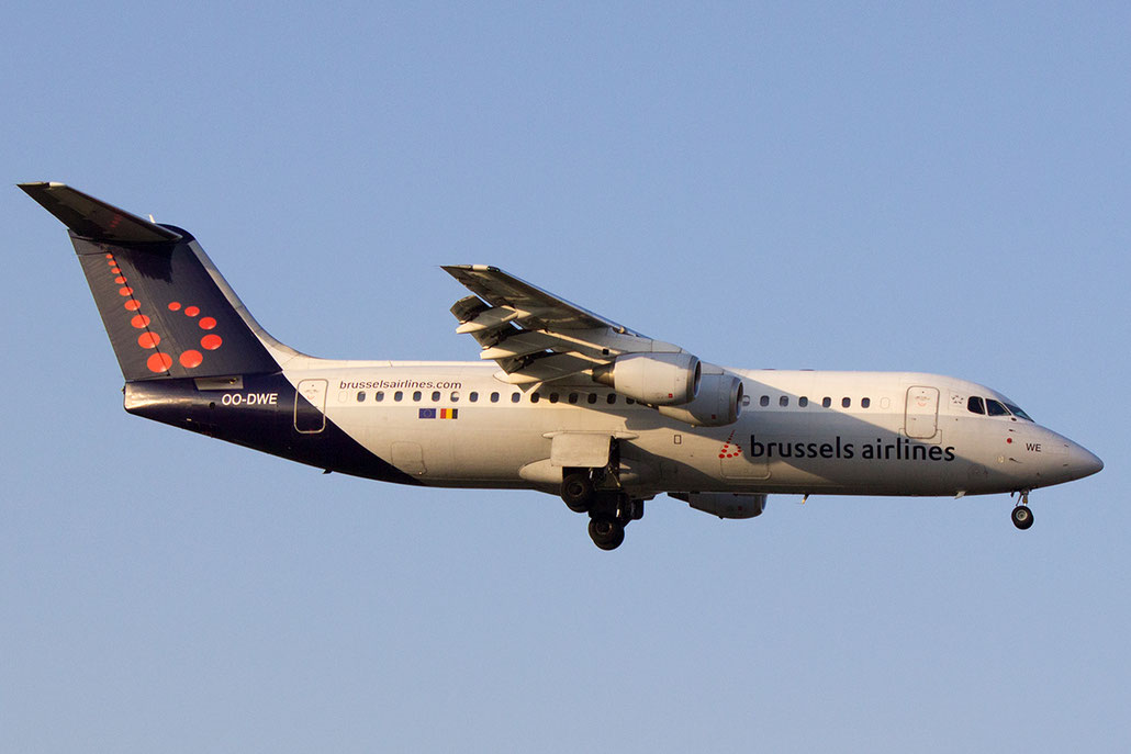OO-DWE BAe146-RJ100 E3327 Brussels Airlines @ Bologna 14.03.2014 © Piti Spotter Club Verona
