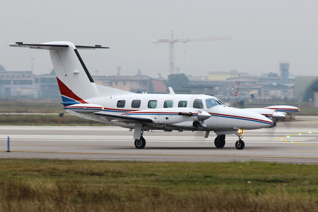G-GZRP PA-42-720 42-5501011 Air Medical
