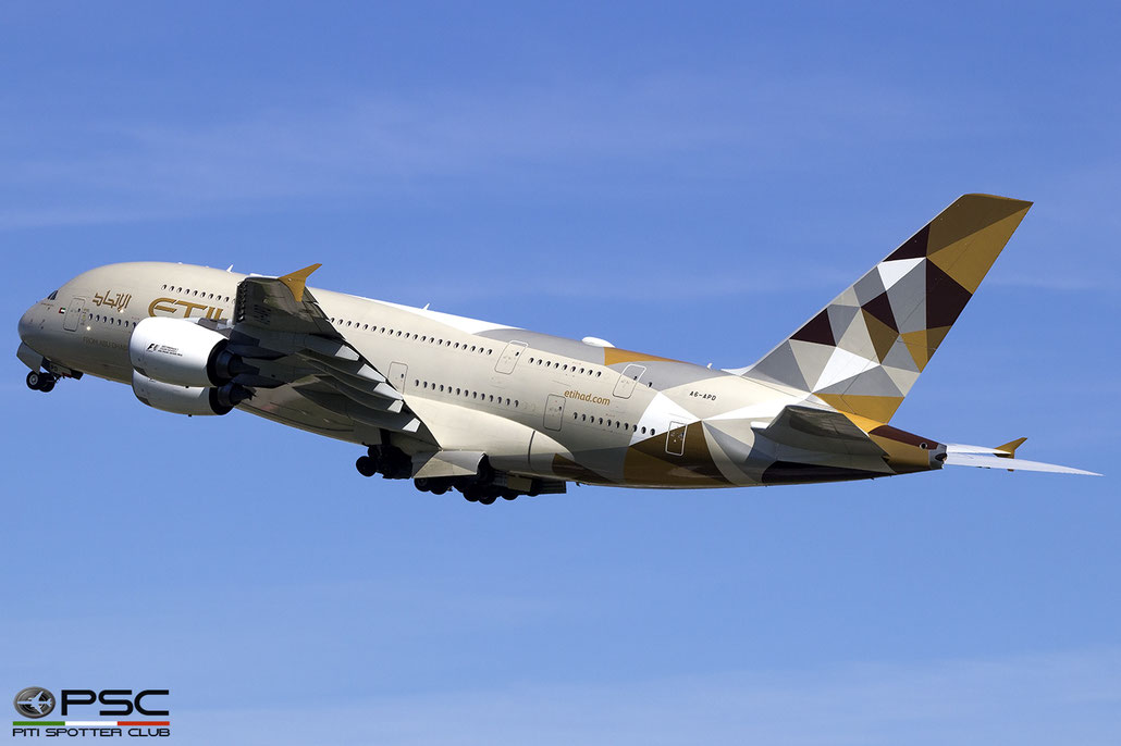 A6-APD A380-861 180 Etihad Airways @ London Heathrow Airport 08.2017 © Piti Spotter Club Verona