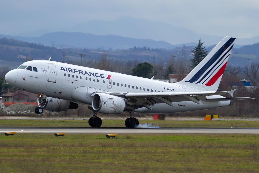 F-GUGK A318-111 2601 Air France @ Bologna Airport 12.02.2016 © Piti Spotter Club Verona
