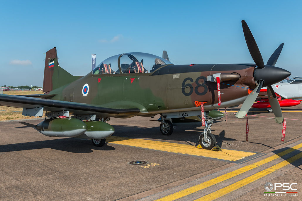 L9-68   PC-9M  641  152.LEESK © Piti Spotter Club Verona 