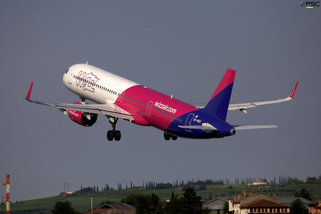 9H-WBZ A321-271NX 10985 Wizz Air Malta @ Aeroporto di Verona - 08/2023  © Piti Spotter Club Verona