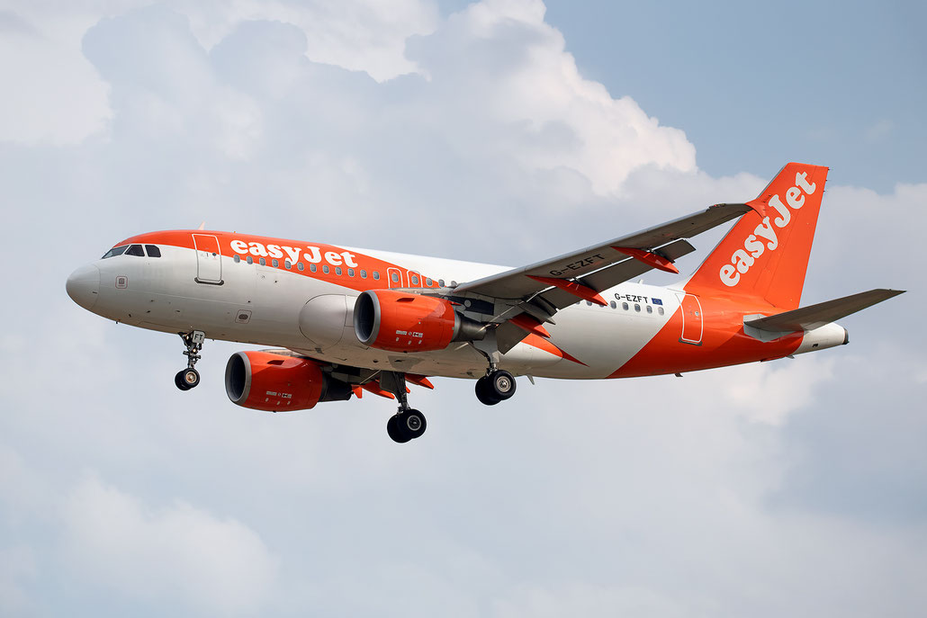 G-EZFT A319-111 4132 easyJet @ Aeroporto di Verona 25.08.2018  © Piti Spotter Club Verona