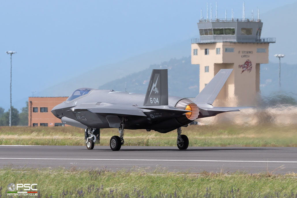  AL-19; F-35A MM7369 - 6-04 ©  Piti Spotter Club Verona
