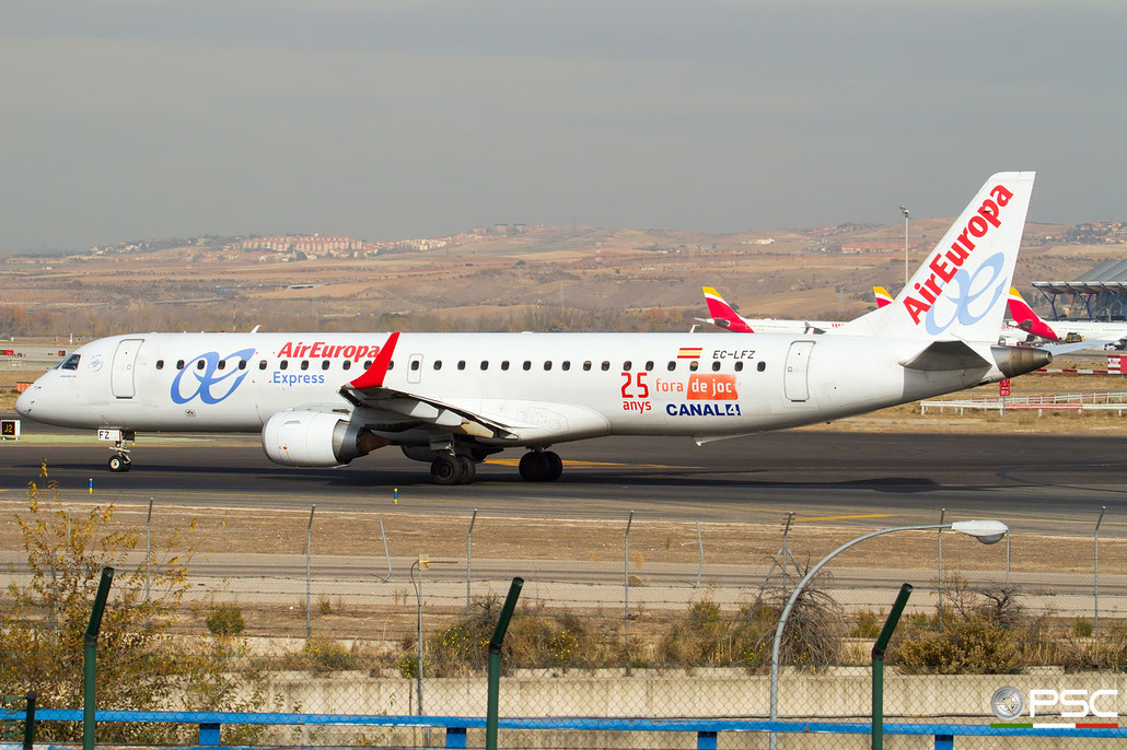 EC-LFZ ERJ195LR 19000357 Air Europa Express @ Madrid Airport 23.11.2017 © Piti Spotter Club Verona