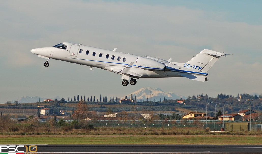 CS-TFR  Learjet 45XR  45-382  Omni - Aviação e Tecnologia  @ Aeroporto di Verona  11 2021 © Piti Spotter Club Verona