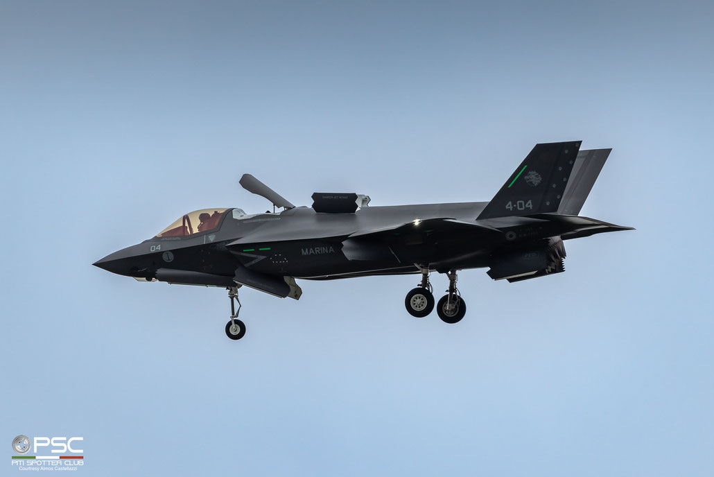  BL-6; F-35B MM7456 - 4-04 ©  Piti Spotter Club Verona