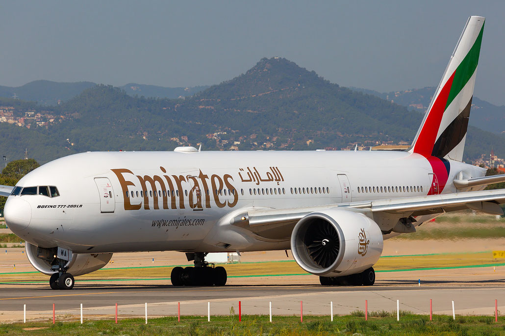 A6-EWA Boeing 777-21HLR 35572 654 GE90-110B1  Emirates 2007 @ Barcellona BCN 09 2025 © Piti Spotter Club Verona