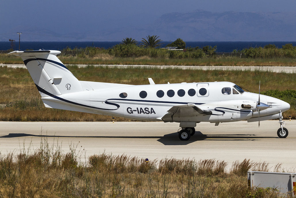 G-IASA Beech B200 BB-1698 IAS Medical Ltd. @ Rhodes Airport 05.07.2015 © Piti Spotter Club Verona