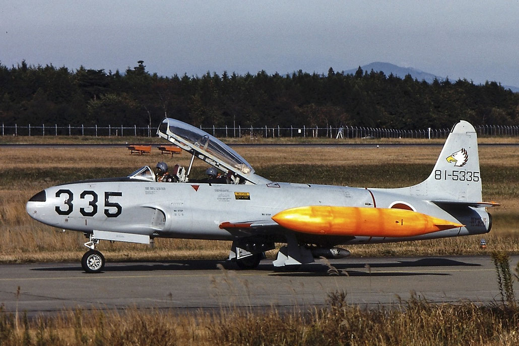 81-5335   T-33A  1135 © Piti Spotter Club Verona 