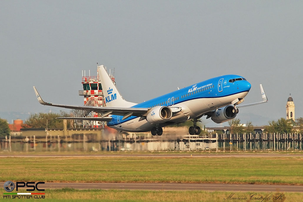 PH-BXK  B737-8K2  29598/639  KLM Royal Dutch Airlines  @ Aeroporto di Verona 11.2021 © Piti Spotter Club Verona