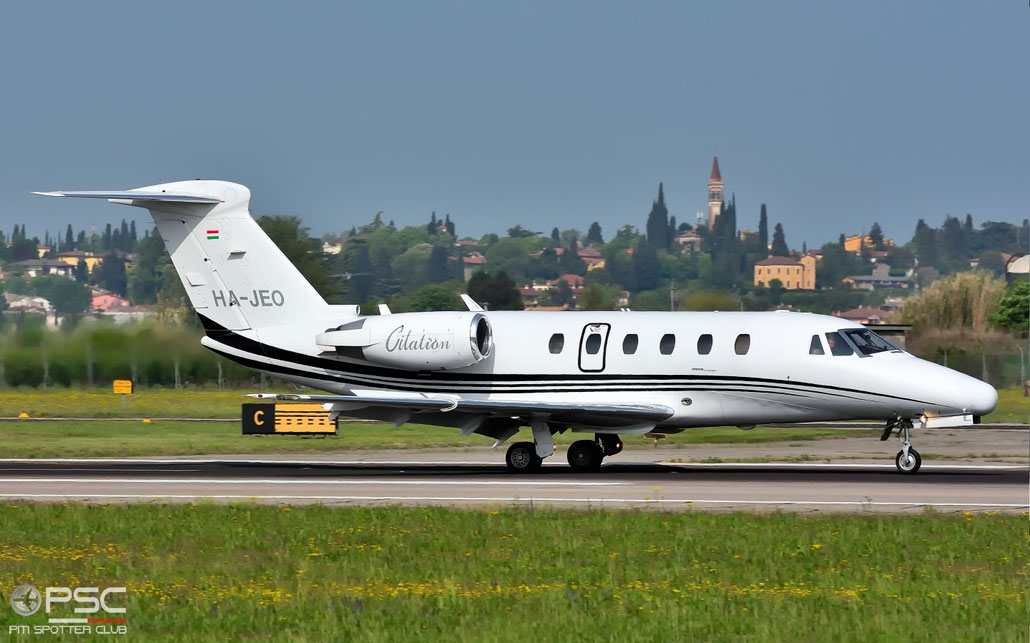 HA-JEO Ce650 650-0142 Jetstream @ Aeroporto di Verona 12.04.2017  © Piti Spotter Club Verona